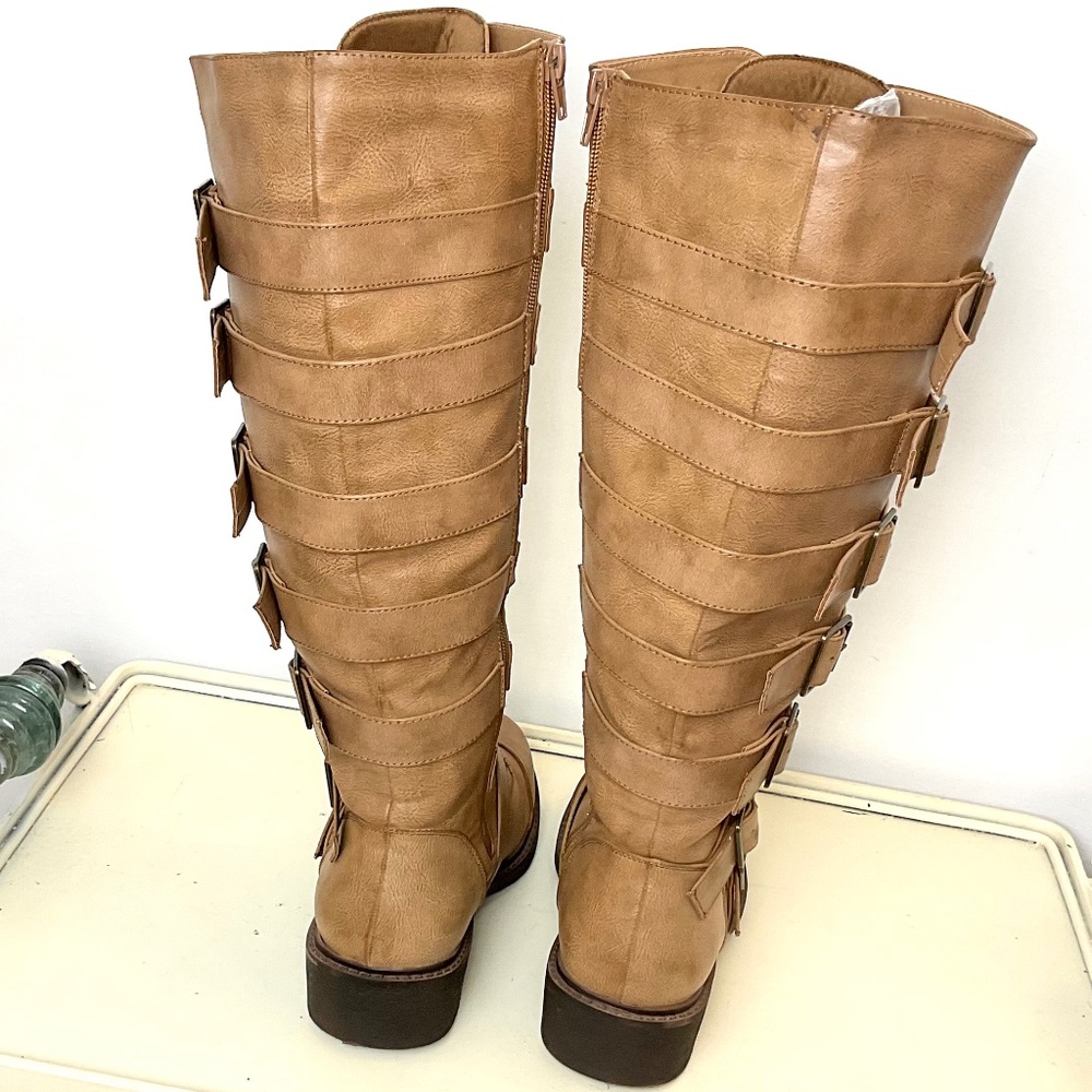 Torrid Buckle Moto Boots Size 8 Wide Tan Wide Calf Knee High Boot - Picture 8 of 14
